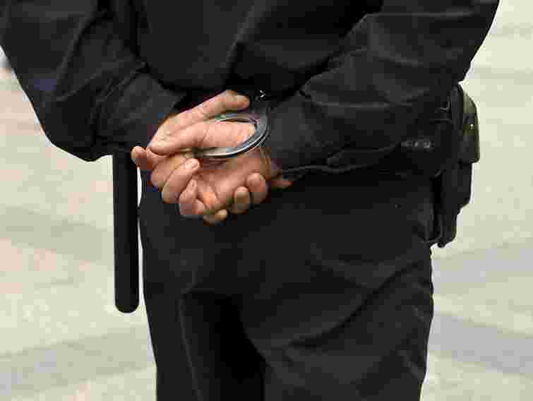 У Криму два міліціонери вимагали $15 тис., погрожуючи розправою