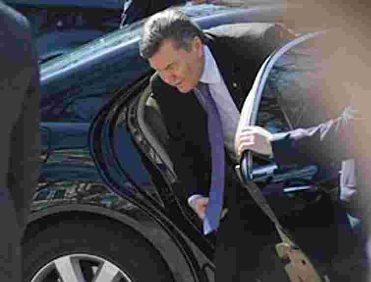 Янукович поповнив свій автопарк 4 броньованим "Мерседесами", - ZN.UA 