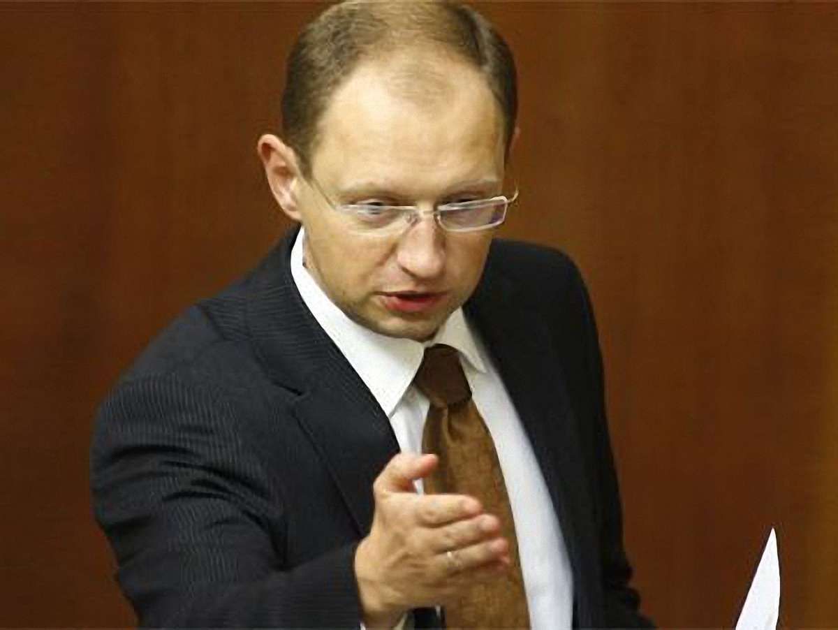 Яценюк: Литвин запізнився з розпуском Ради на два роки