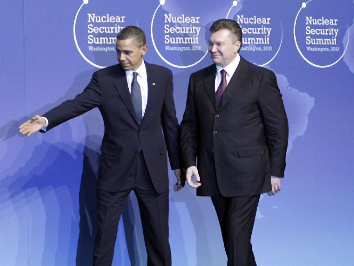 У Януковича не вірять в реальність санкцій з боку США