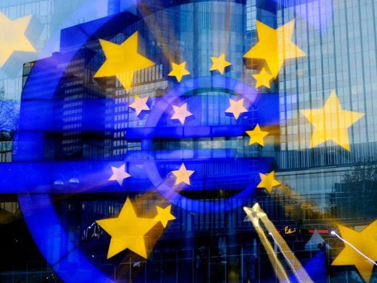 Швейцарія розробляє екстрений план на випадок кризи