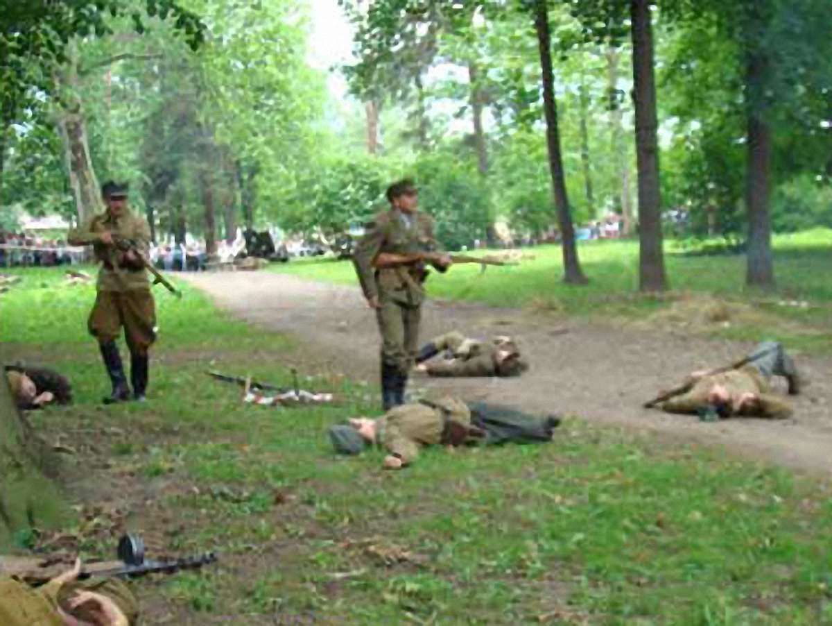 В Івано-Франківську відтворили бій УПА з НКВС