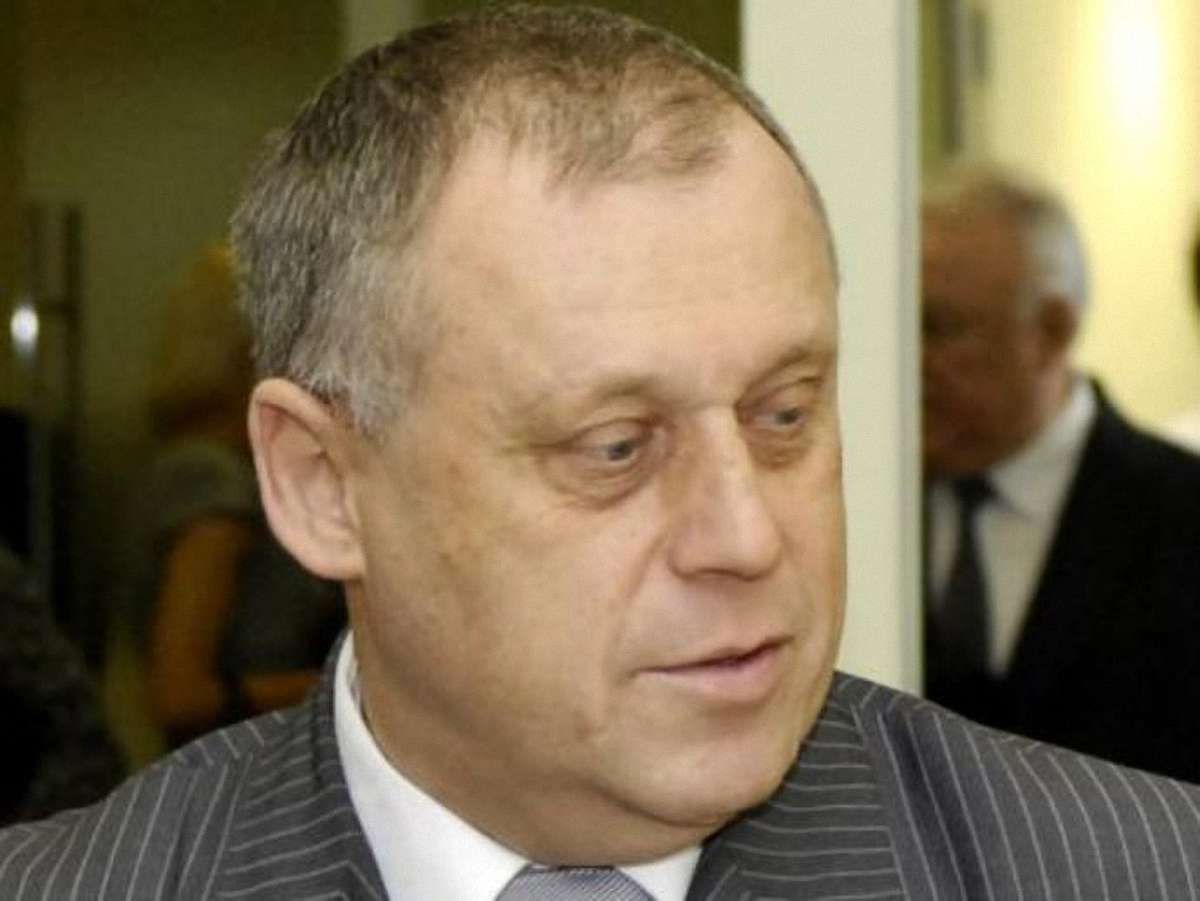 Геращенко іде у відставку після звинувачень у спекуляції квитками