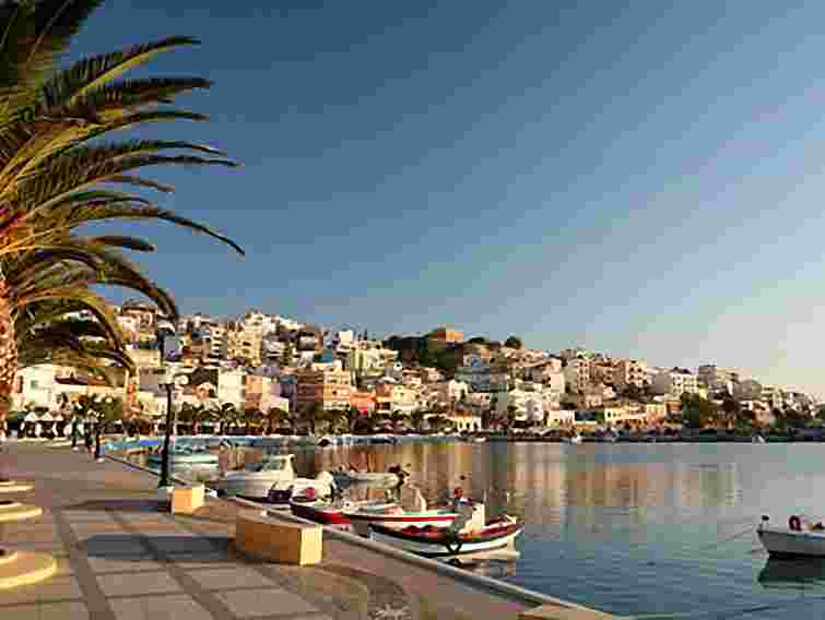 Європейці бояться їхати відпочивати в Грецію