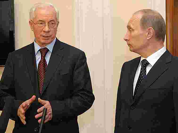 Заява Азарова в Росії про українців – політична, – політолог