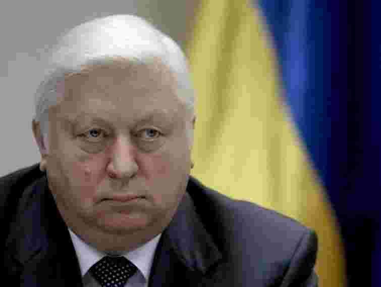 Пшонка: Суд у справі Оксани Макар має бути публічним