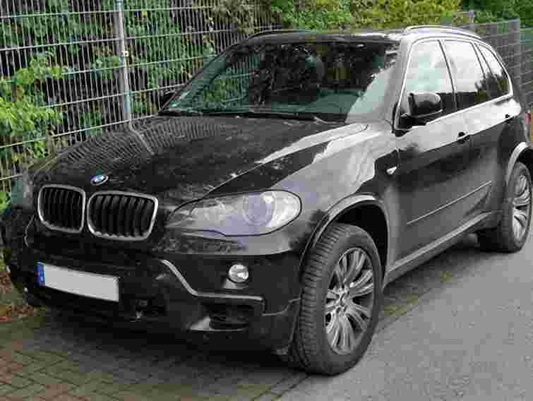 У Краківці затримали українця на краденому BMW X5