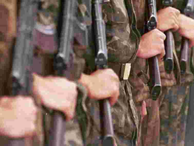 У Мукачеві солдат застрелився з автомата на бойовому посту