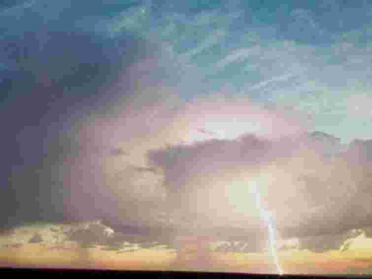 Завтра в Україні – грози