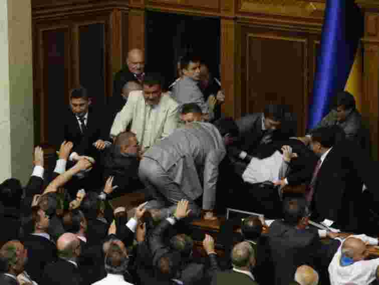 Регіонали з західних областей не підтримають закон про мови?