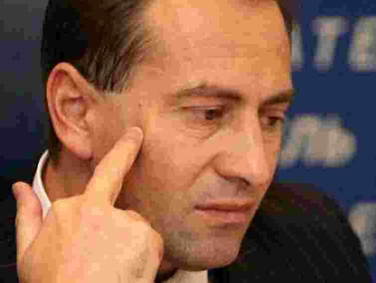 Регіонали-галичани майже проголосували за закон про мови, - віце-спікер