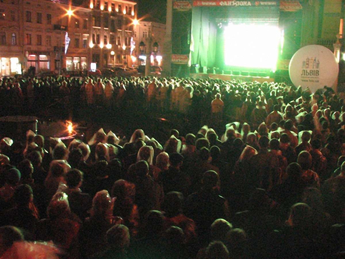 У львівській фан-зоні – концерти щодня. Програма
