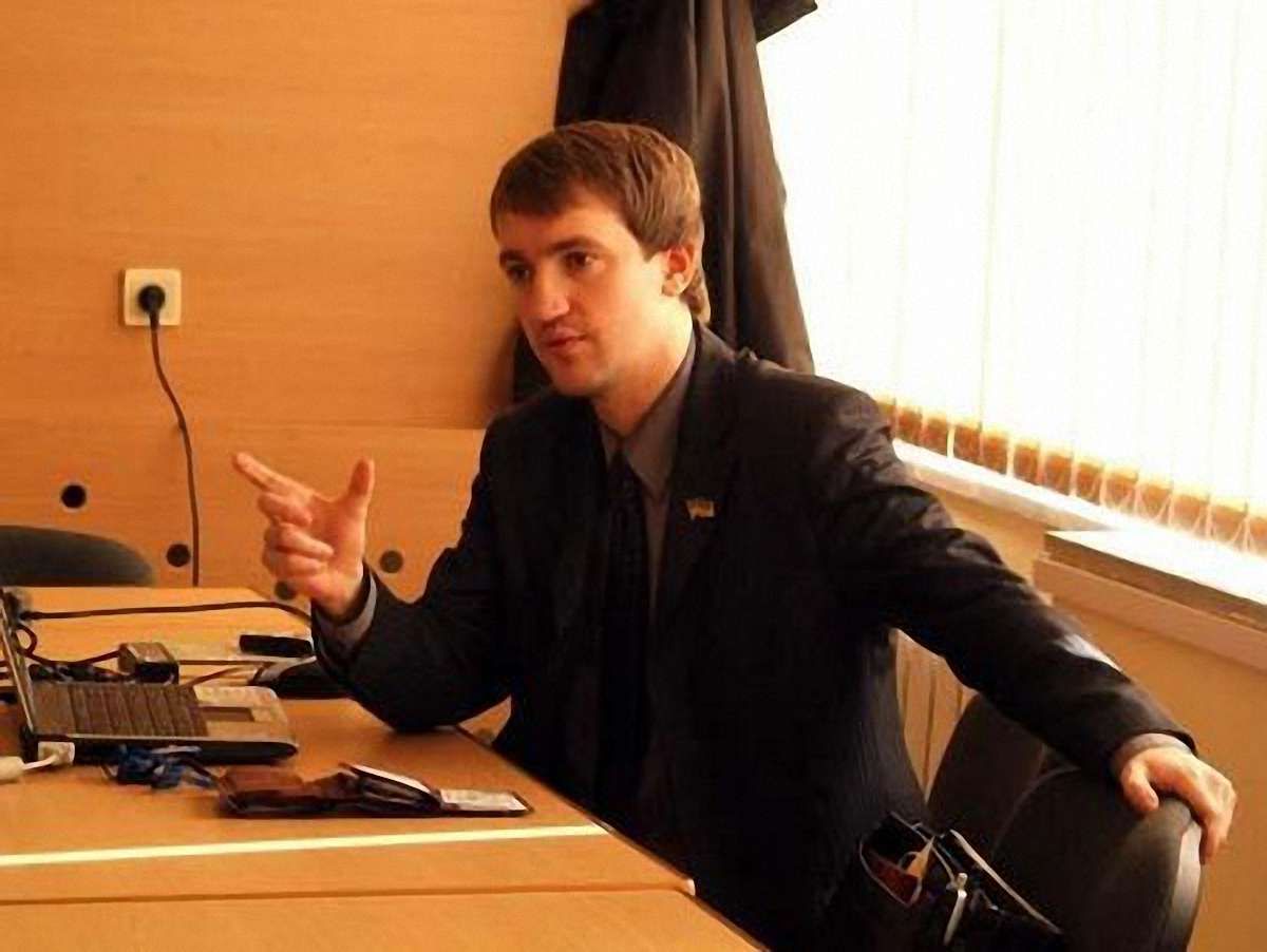 Політолог, якого не пустили в Росію, їхав навчати опозицію