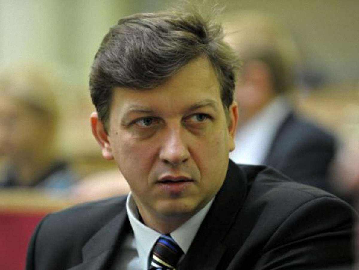 Нардепа Донія годину протримали в міліції