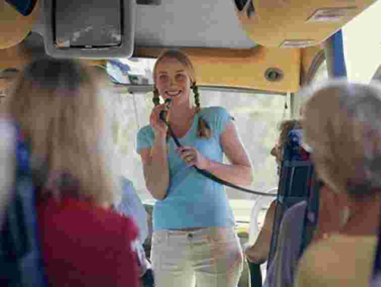 76 мешканців Львівщини отримали дозвіл гіда 