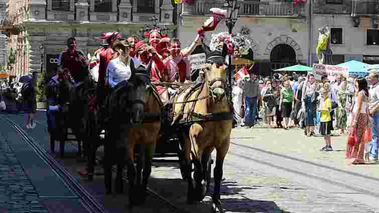 Коні в центрі Львова – справжня екзотика, - фанат з Данії