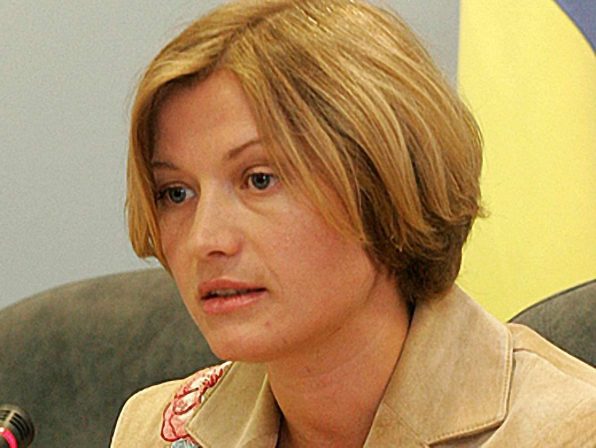 Нардепи мають понад 2600 поправок до мовного законопроекту, – Геращенко