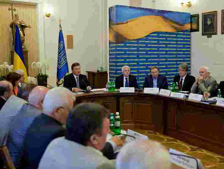 Янукович забув ім'я Ющенка