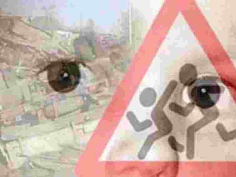 У Львові 4-річна дівчинка вибігла на дорогу і потрапила під машину