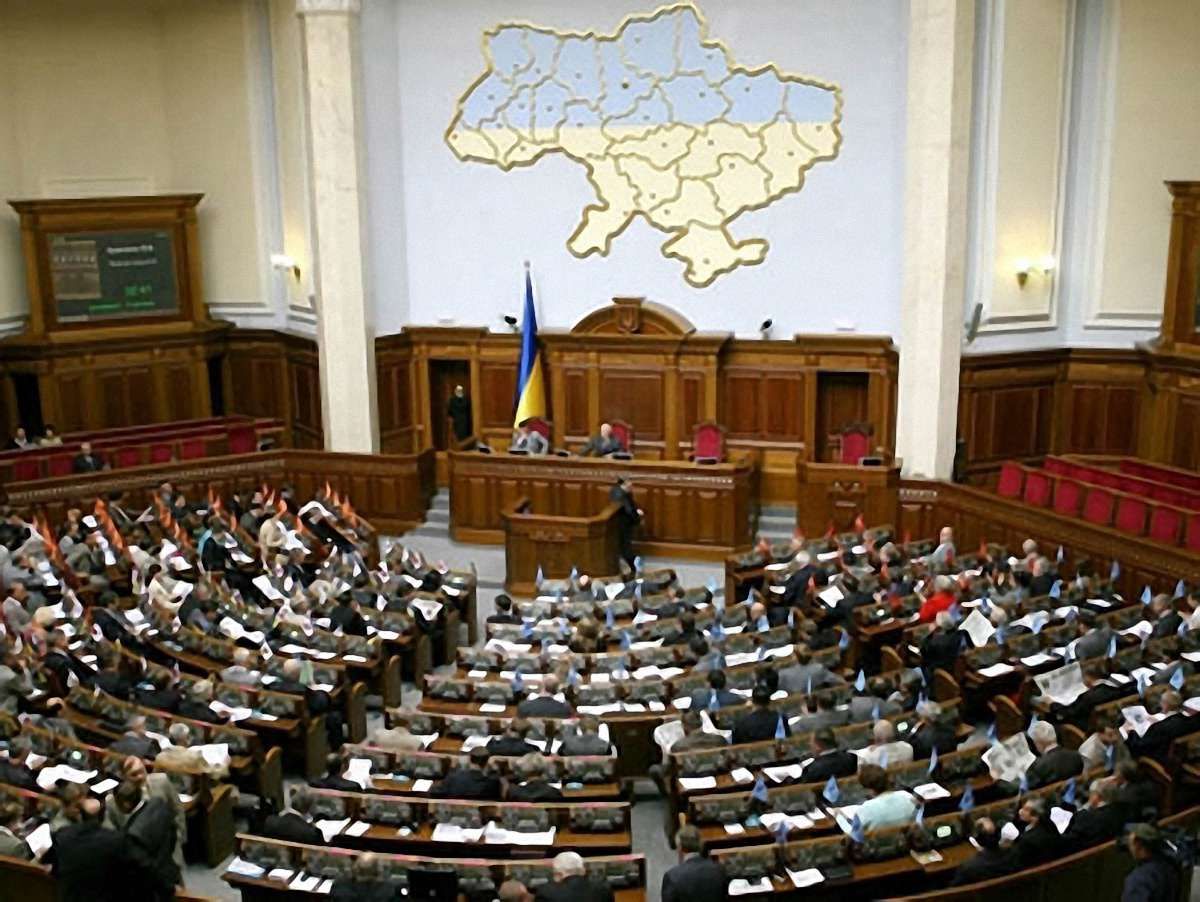 Рада вирішила не цензурувати еротику в Інтернеті
