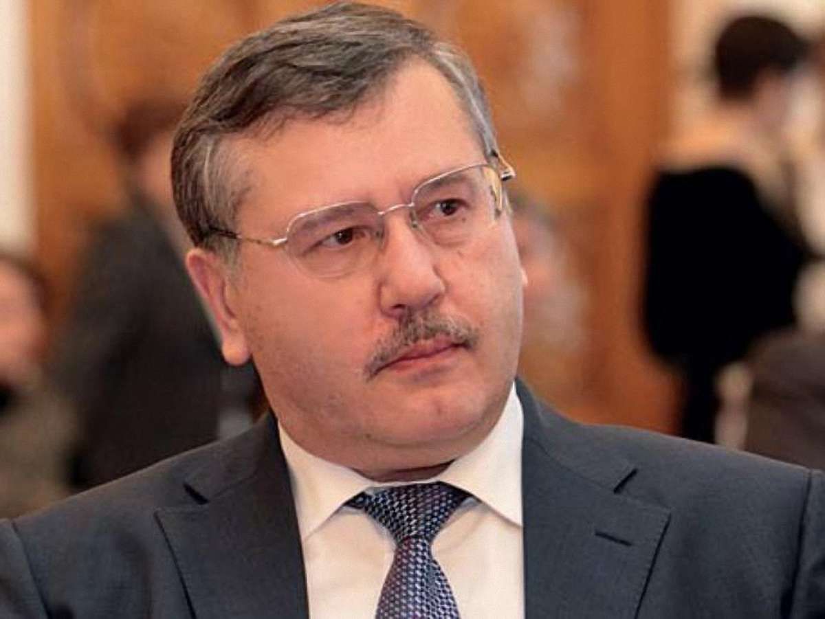 Кличко вже бачить себе президентом, – Гриценко