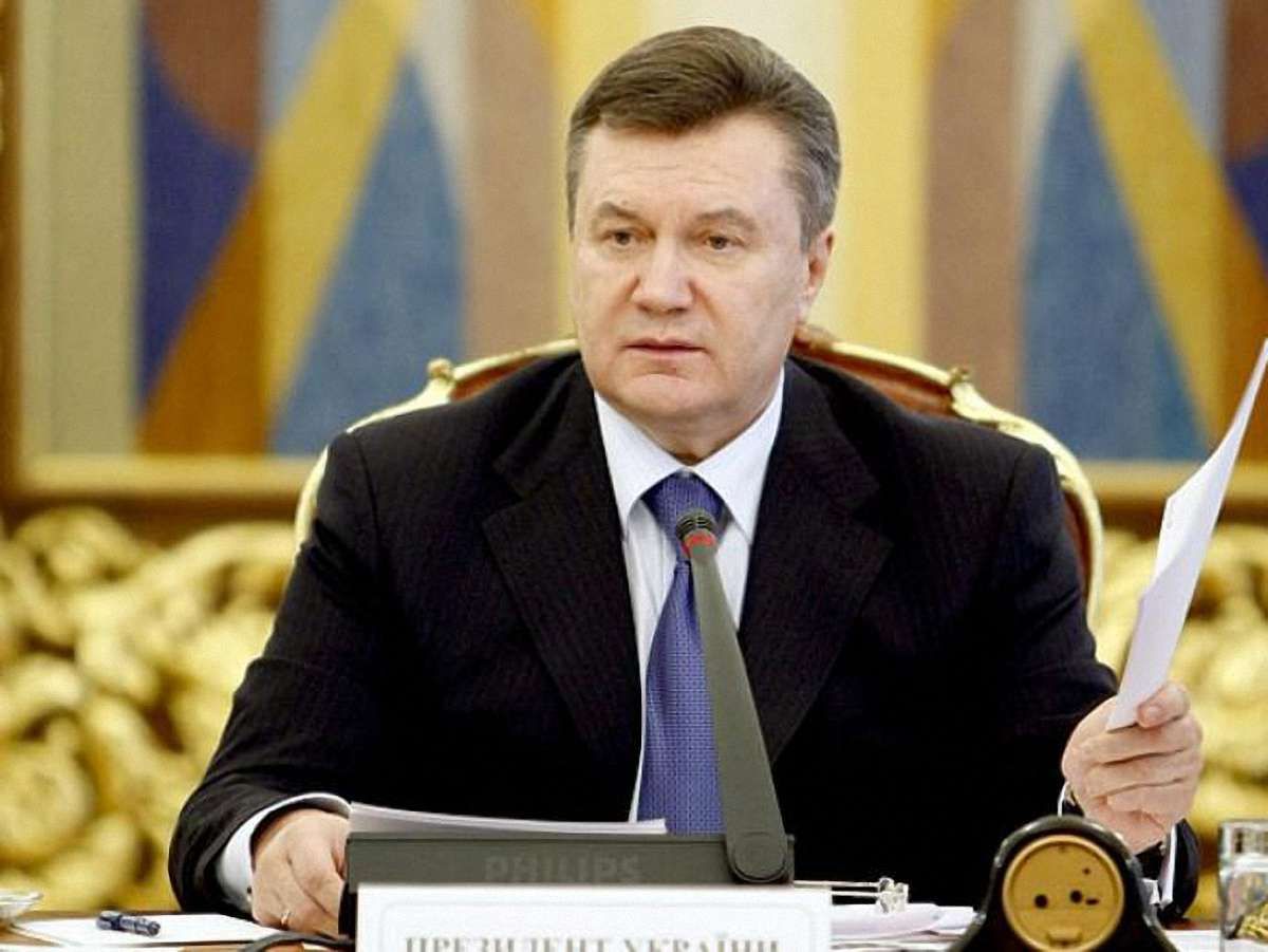 Янукович не підписав законопроект сина