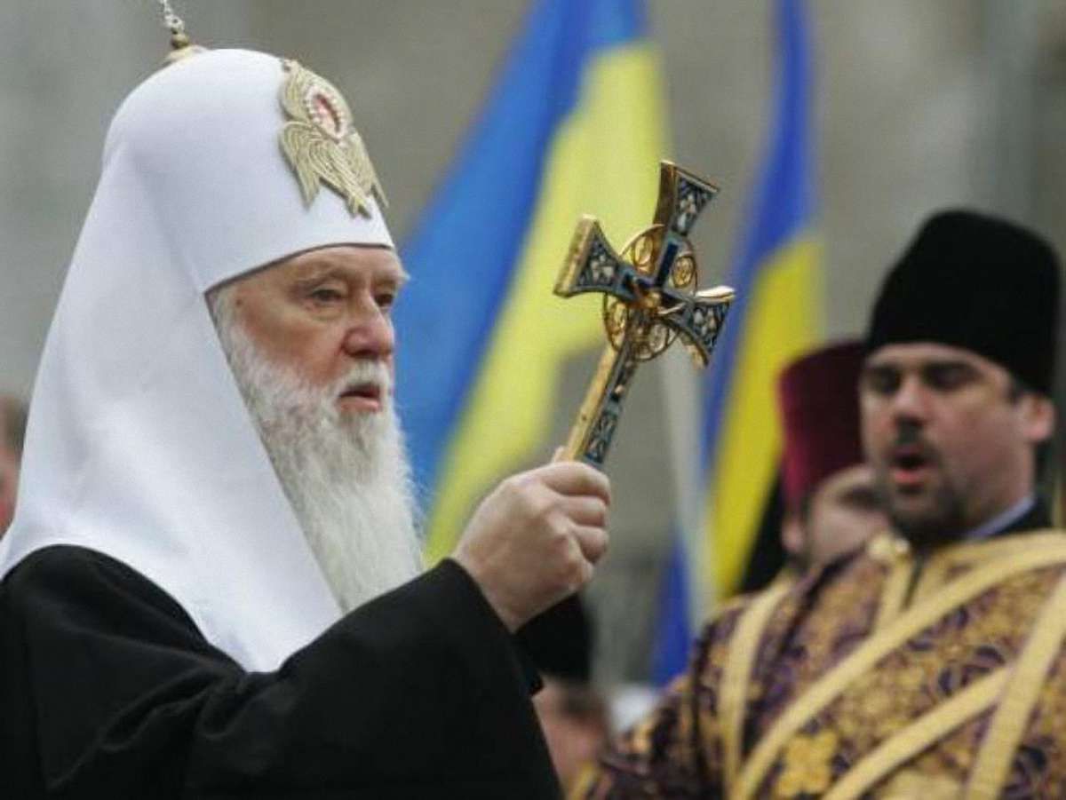 Філарет: Війна навернула людей до церкви 