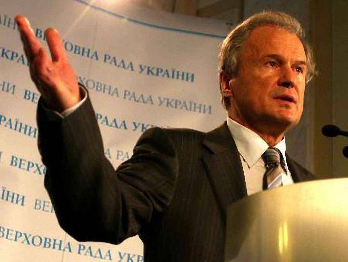 Європейська хартія захищає мови народів без державності, - Костенко