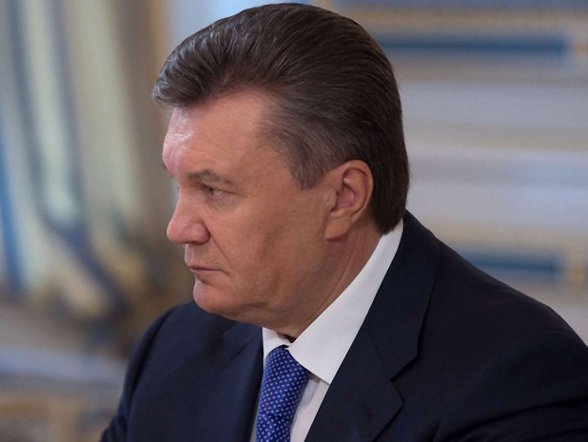 Янукович обіцяє докласти зусиль, щоб молодь пишалась країною