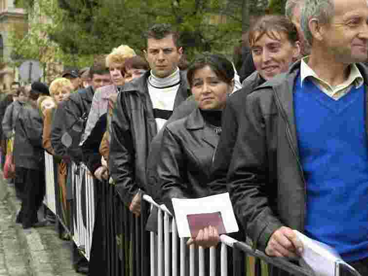 Євродепутат закликає ЄС підтримати спрощення віз для українців