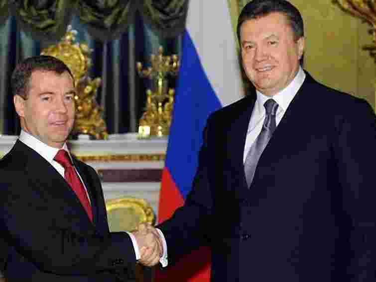 Медведєв: Простого економічного майбутнього ми наразі не маємо