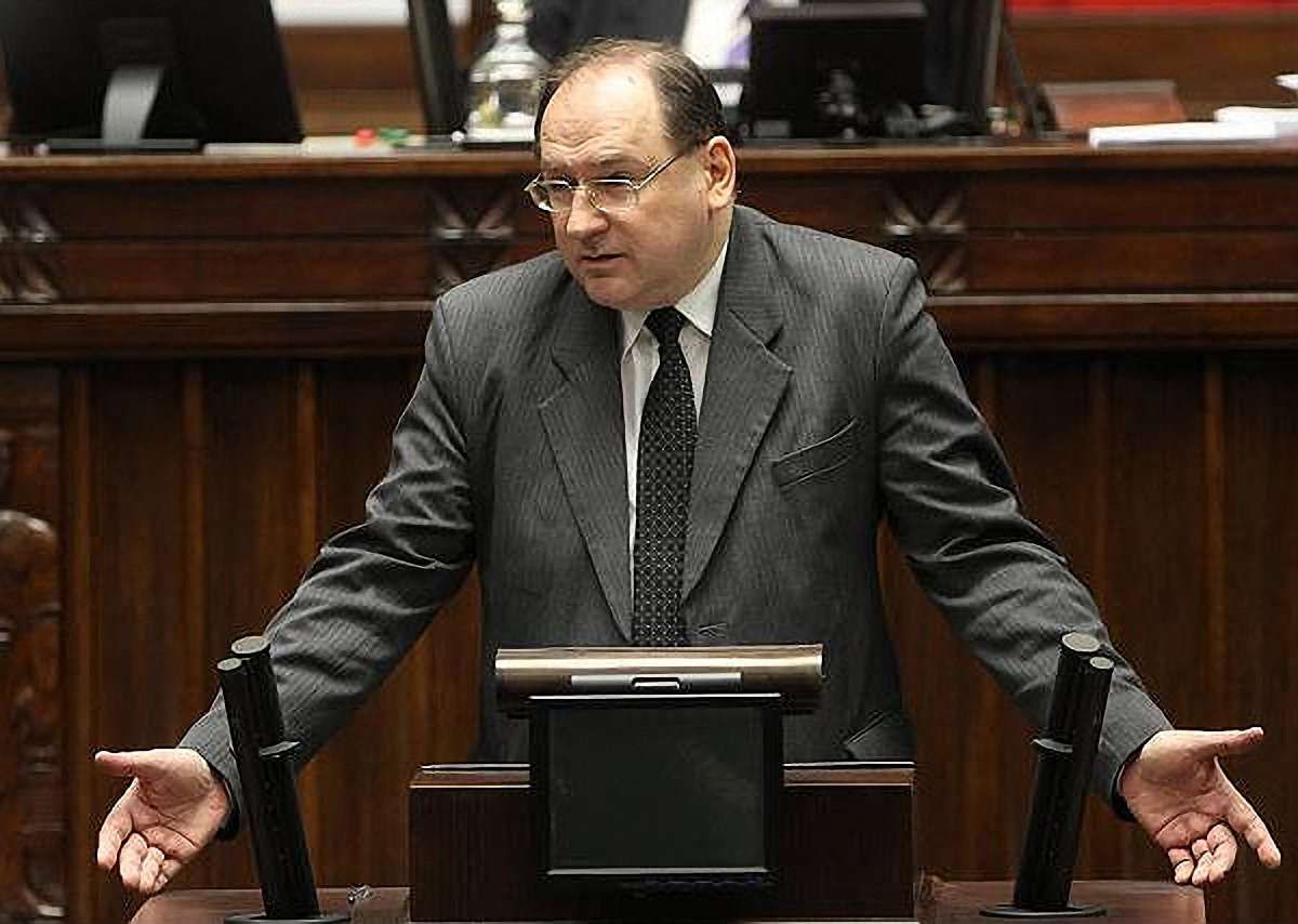 Успіх Євро не ліквідує перешкод у  діалозі України та ЄС, - посол