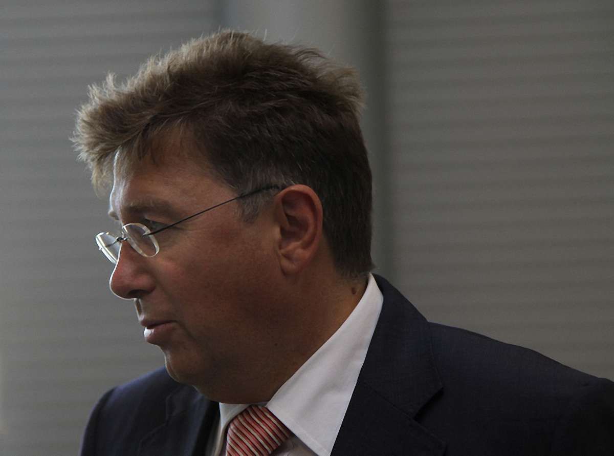 Загроза позбавити Україну Євро-2012 була, - директор турніру