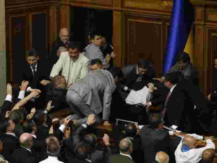 Експерт: Опозиція не зможе зашкодити прийняттю мовного закону