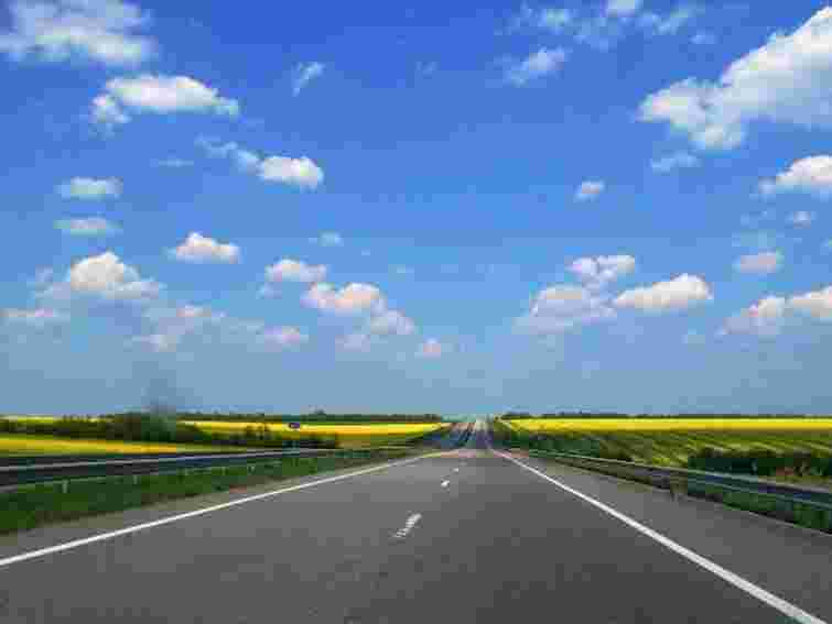 Колесніков: До Євро в Україні зробили 2 тис. км доріг