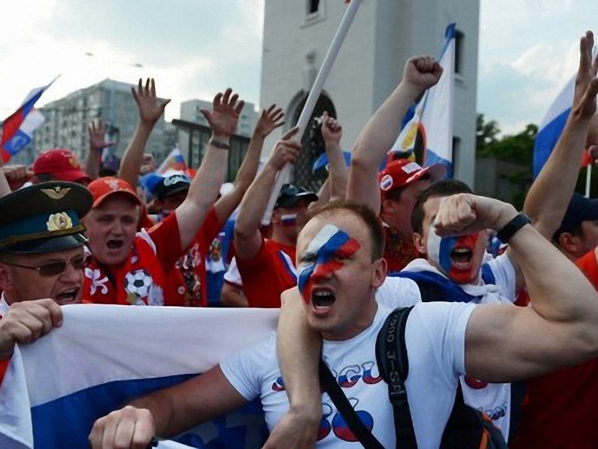 Лідерами-штрафниками Євро-2012 стали росіяни