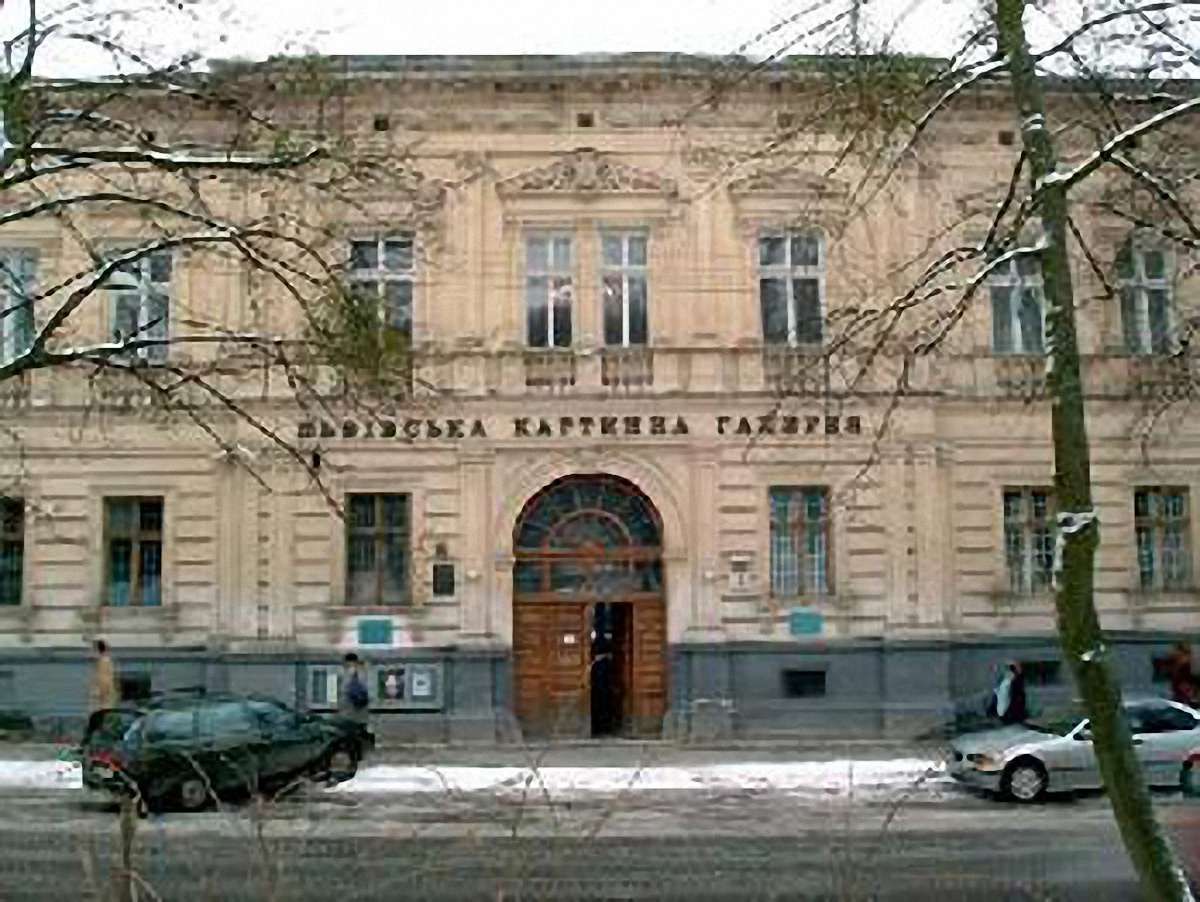 Директором Галереї мистецтв може стати донька Возницького