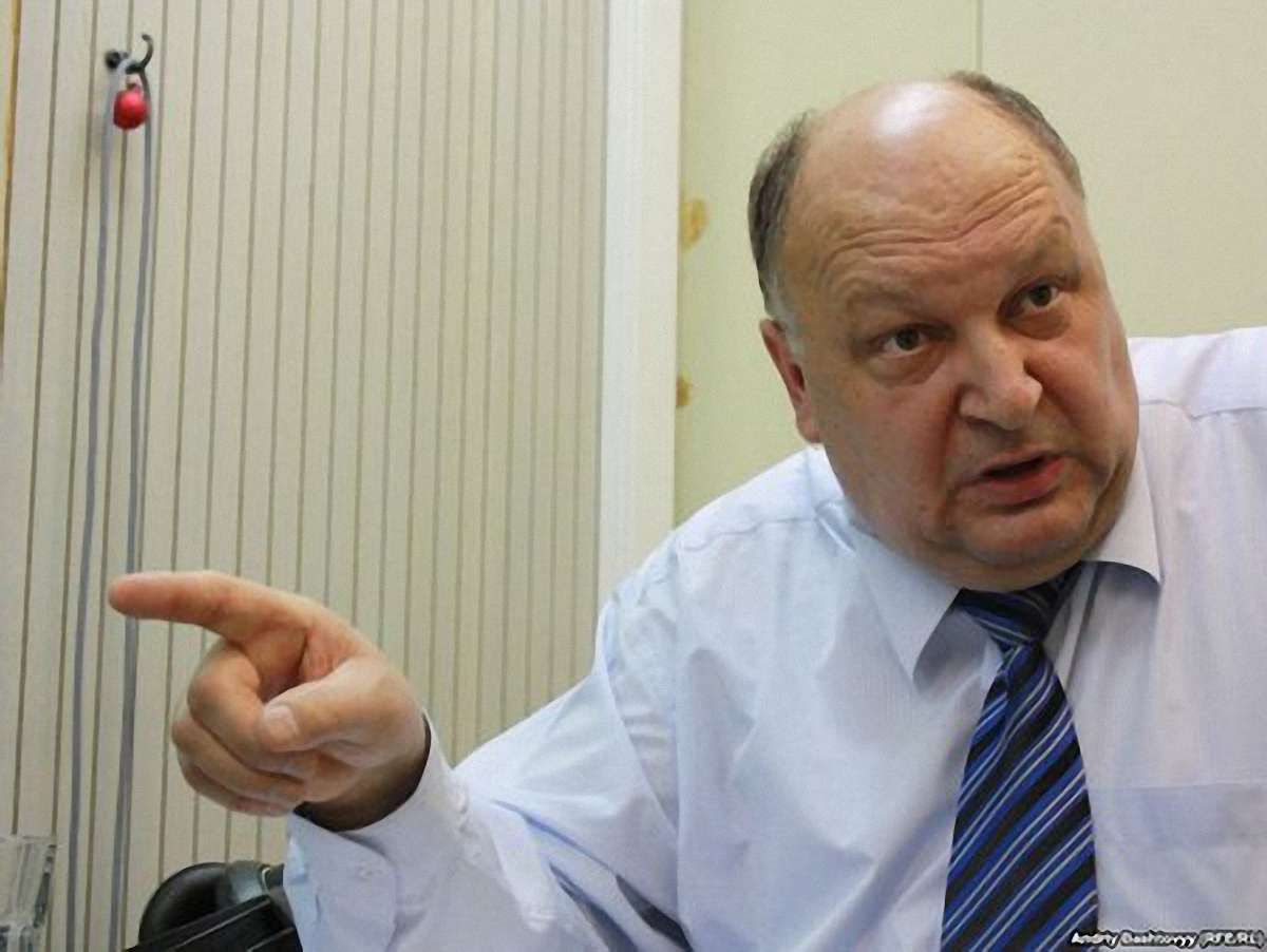 Підписання закону стане кроком до загибелі цієї влади, - експерт 