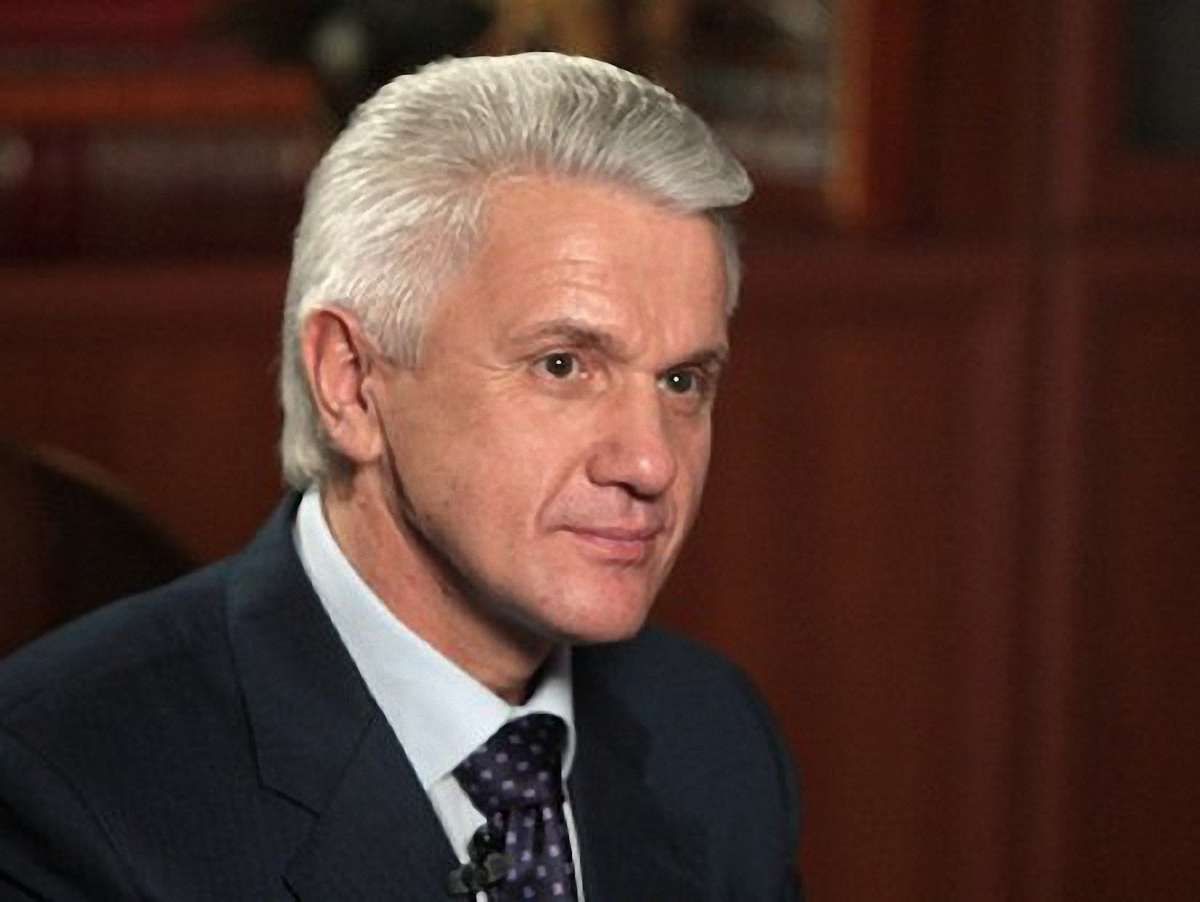 Голова Верховної Ради подав у відставку, бо його "розвели"