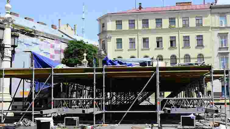 Сьогодні завершать демонтаж львівської фан-зони