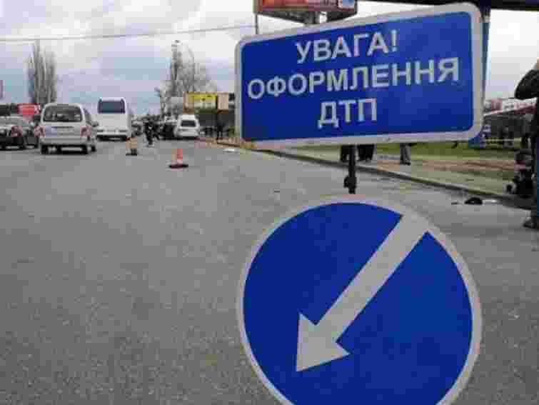 4 липня у Львові сталися три ДТП: троє постраждалих