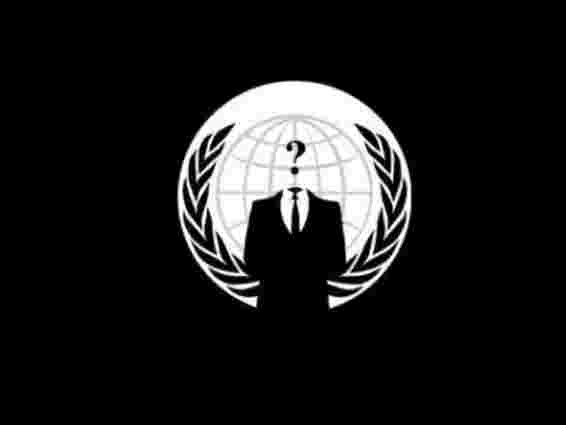 Anonymous погрожують владі хакерськими атаками через мову