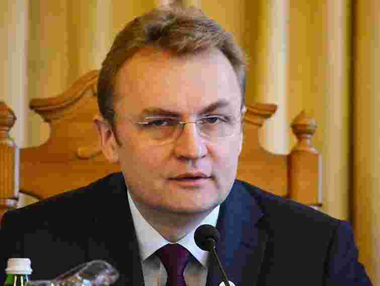 Садовий подякував медикам за роботу на Євро-2012