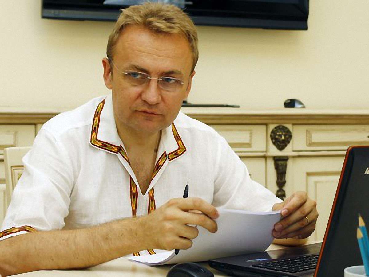 Водії маршруток – наші патріоти, які думають, що можна халявити, - мер