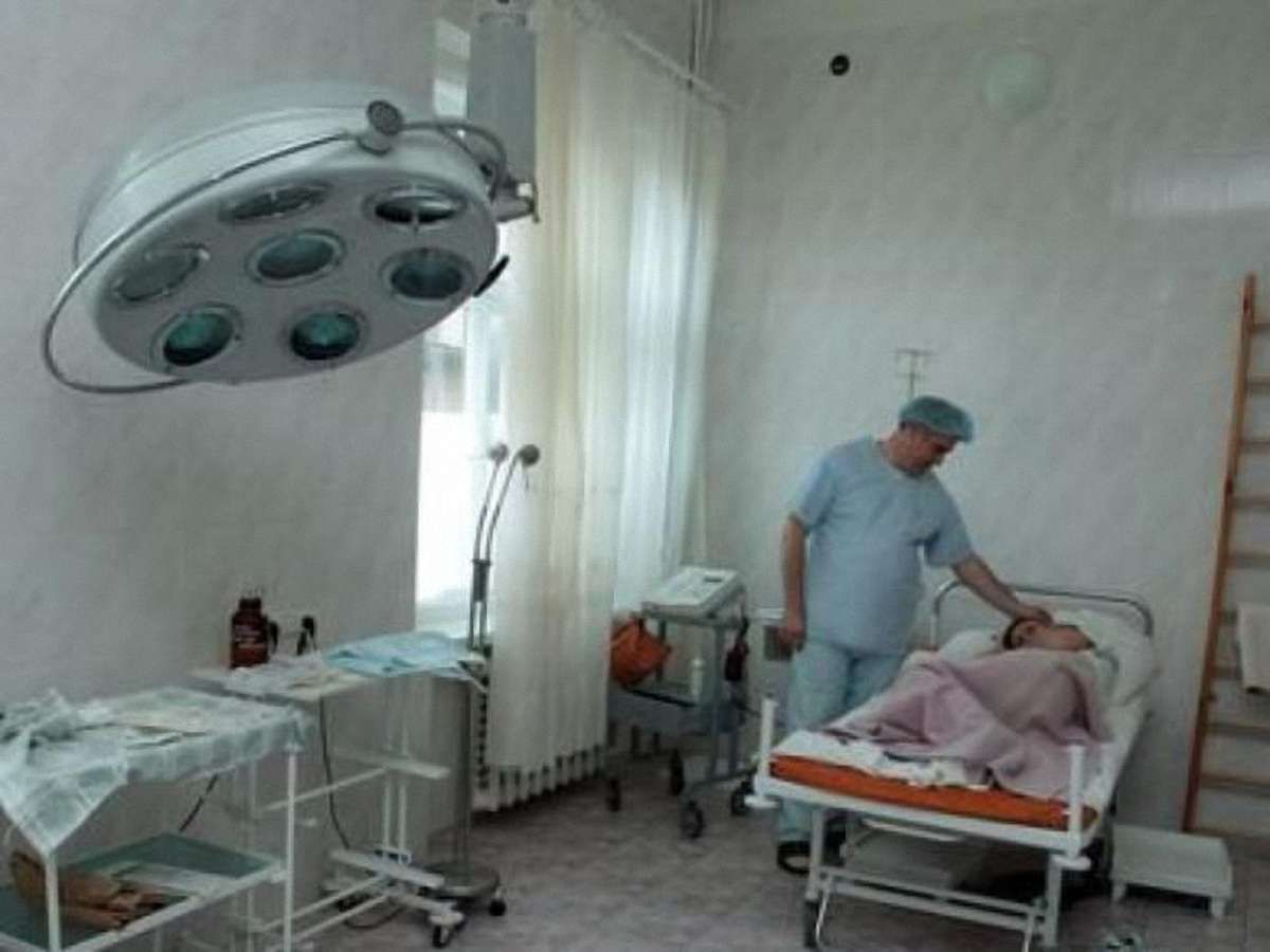 У Бердичеві 15 дорослих та 8 дітей отруїлися тістечками