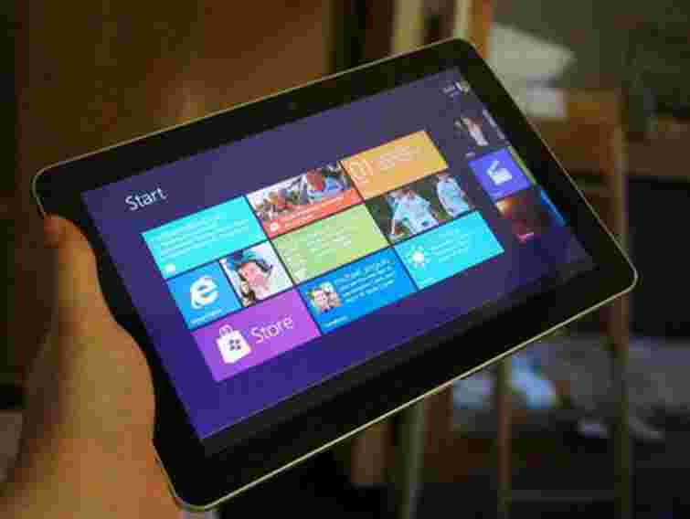 Електронні підручники для школярів змушені будуть купувати батьки