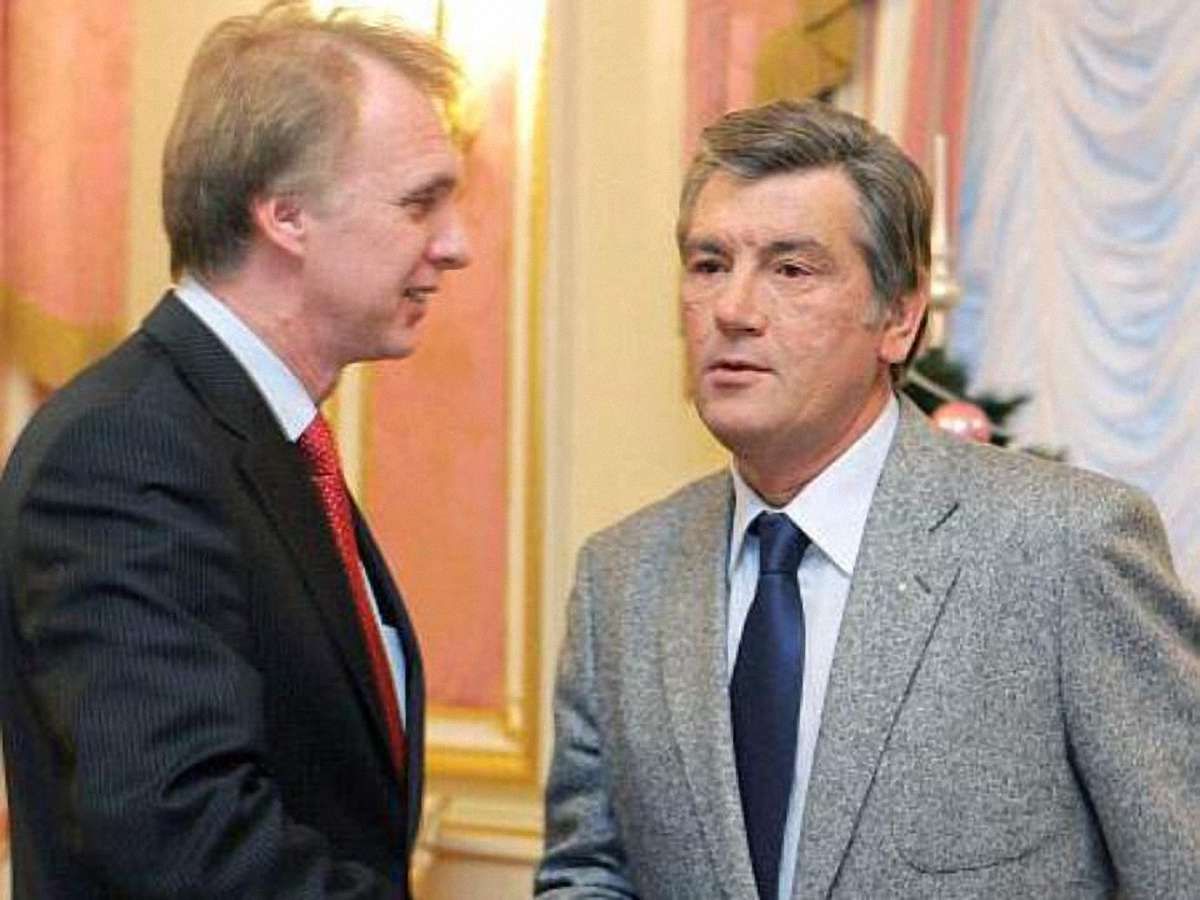 Колишні соратники Ющенка об’єднаються у праву силу