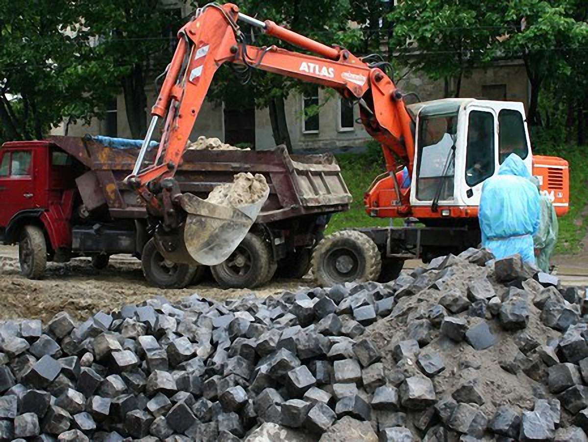 Рух транспорту через ремонт на вул. Винниченка перекриють частково