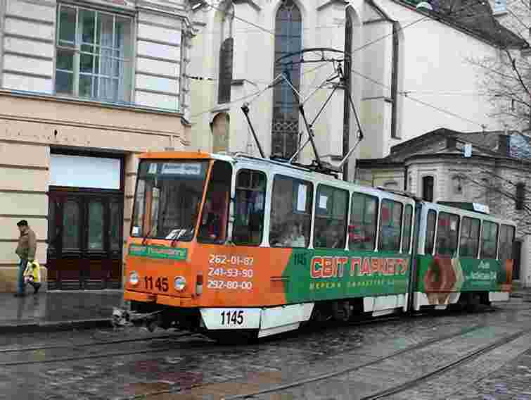 Трамваї на вулиці Бандери стояли майже дві години