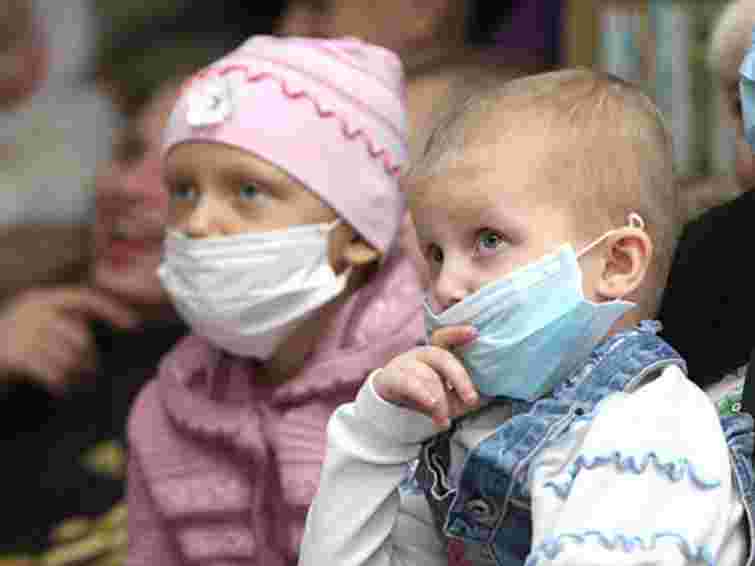 МОЗ: Виробники достроково постачають ліки для онкохворих дітей